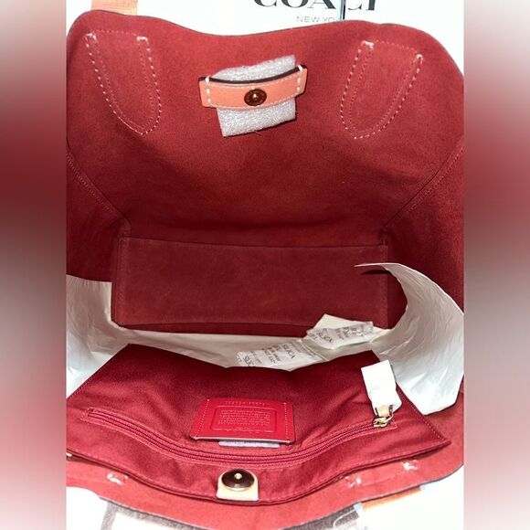 🆕🔥NWT! Coach DERBY Tote Handbag Pebble Leather Coral Msrp:$350.00 - Picture 6 of 12